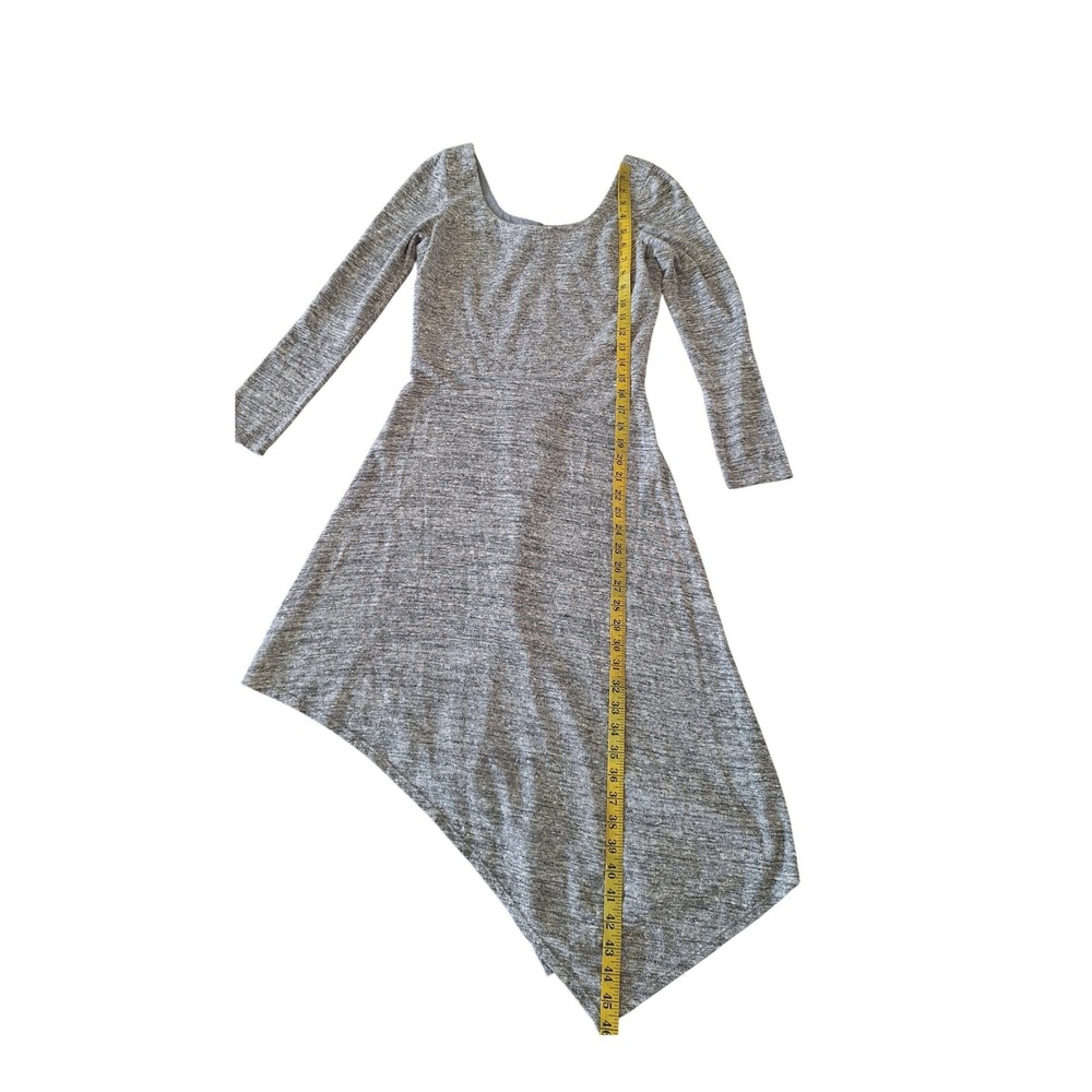 Alice + Olivia Long sleeve Asymmetric Hem Dress in Heathered Grey Size 6 - Picture 6 of 7